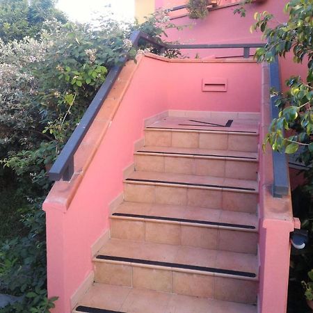 ساردارا Corona Bed & Breakfast المظهر الخارجي الصورة