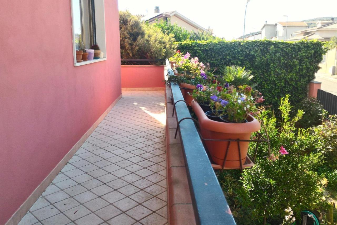 ساردارا Corona Bed & Breakfast المظهر الخارجي الصورة