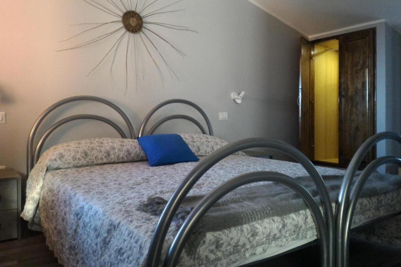 ساردارا Corona Bed & Breakfast المظهر الخارجي الصورة