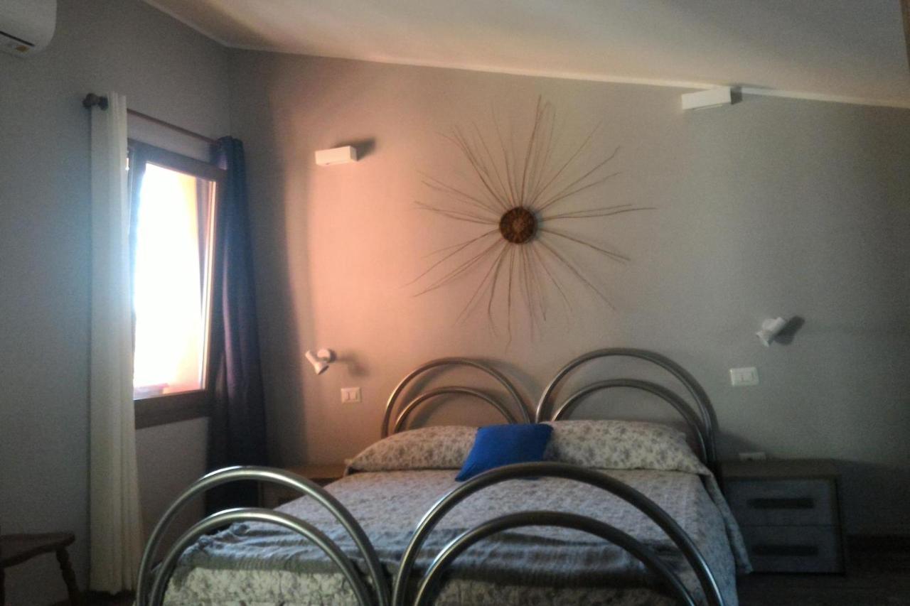 ساردارا Corona Bed & Breakfast المظهر الخارجي الصورة