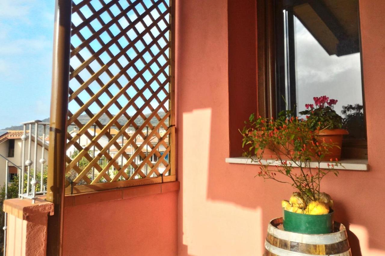 ساردارا Corona Bed & Breakfast المظهر الخارجي الصورة
